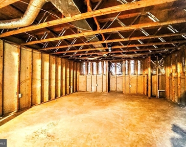 5702 Cambridge Drive - Photo Thumbnail 34