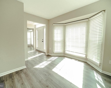 5702 Cambridge Drive - Photo Thumbnail 23