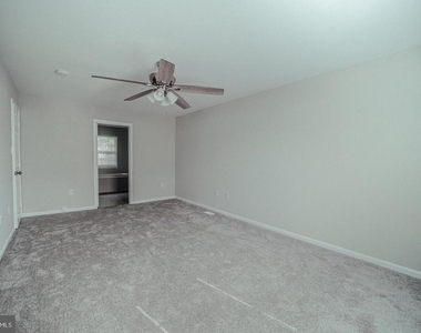 5702 Cambridge Drive - Photo Thumbnail 28