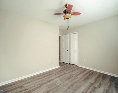 5702 Cambridge Drive - Photo Thumbnail 27
