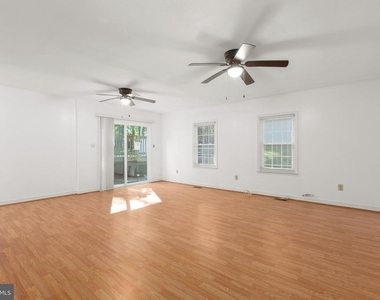 206 Hampton Drive - Photo Thumbnail 18
