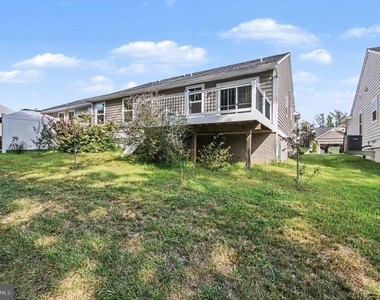 8914 Penrith Drive - Photo Thumbnail 25