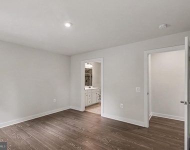 8914 Penrith Drive - Photo Thumbnail 8