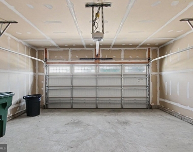 8914 Penrith Drive - Photo Thumbnail 23