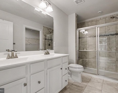 8914 Penrith Drive - Photo Thumbnail 11