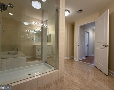 485 Harbor Side Street - Photo Thumbnail 45