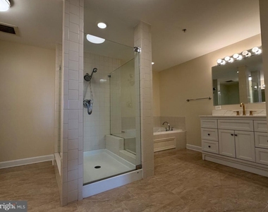 485 Harbor Side Street - Photo Thumbnail 41