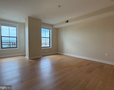 485 Harbor Side Street - Photo Thumbnail 38