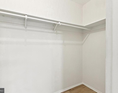 12751 Dara Drive - Photo Thumbnail 10
