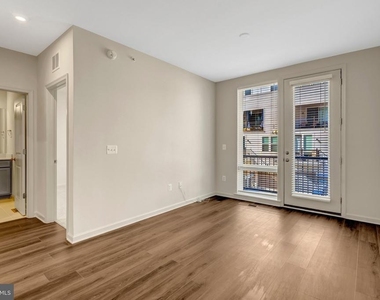 2508 Neabsco Common Place - Photo Thumbnail 14