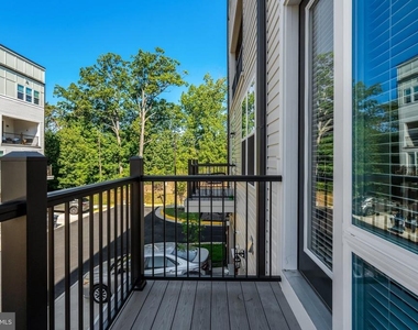 2508 Neabsco Common Place - Photo Thumbnail 17