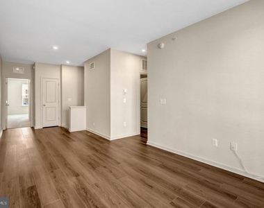 2508 Neabsco Common Place - Photo Thumbnail 15