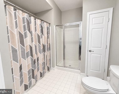 1820 Cedar Cove Way - Photo Thumbnail 2