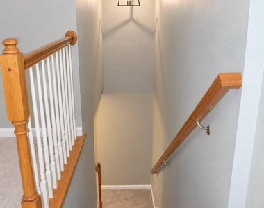 1820 Cedar Cove Way - Photo Thumbnail 4