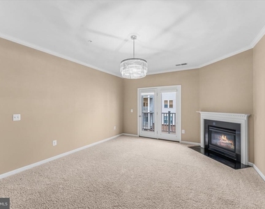 43138 Stillwater Terrace - Photo Thumbnail 14
