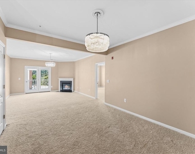 43138 Stillwater Terrace - Photo Thumbnail 11