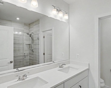 43595 Farringdon Square - Photo Thumbnail 42