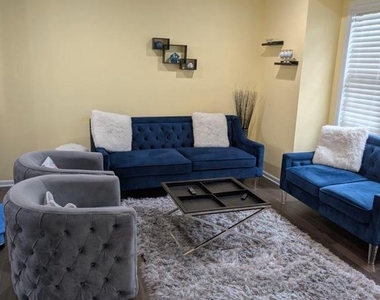 43174 Luttrell Square - Photo Thumbnail 2