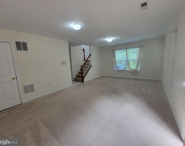 20872 Ivymount Terrace - Photo Thumbnail 22