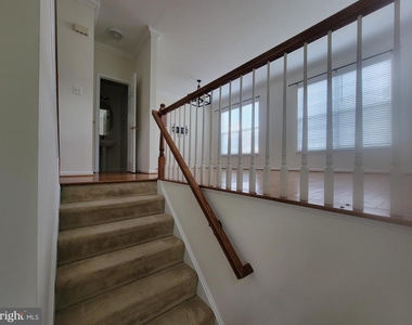 20872 Ivymount Terrace - Photo Thumbnail 3