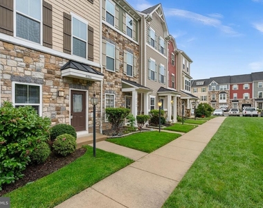 41746 Mcmonagle Square - Photo Thumbnail 1