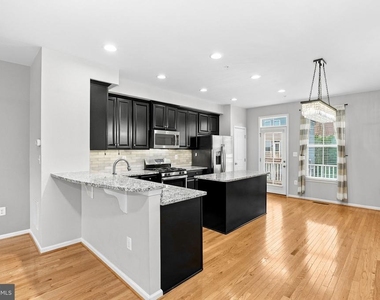 41746 Mcmonagle Square - Photo Thumbnail 8