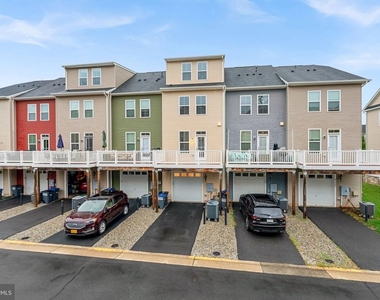 41746 Mcmonagle Square - Photo Thumbnail 43