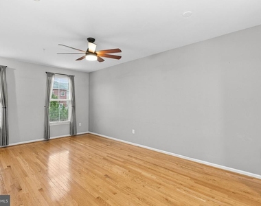 41746 Mcmonagle Square - Photo Thumbnail 16