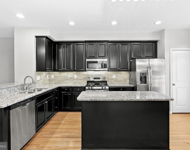 41746 Mcmonagle Square - Photo Thumbnail 11