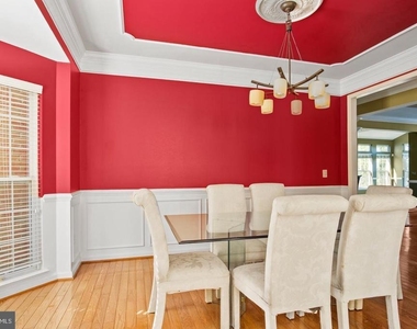 211 Park Gate Drive Se - Photo Thumbnail 13