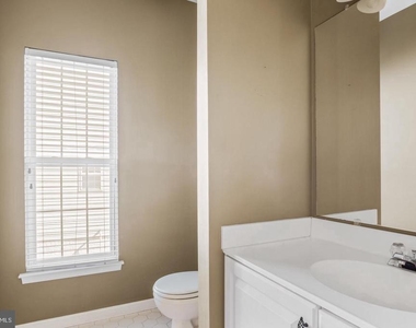 211 Park Gate Drive Se - Photo Thumbnail 16