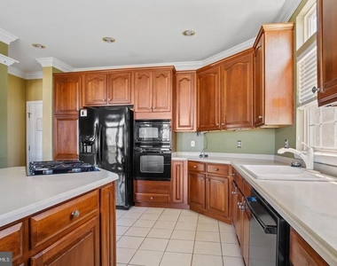 211 Park Gate Drive Se - Photo Thumbnail 31