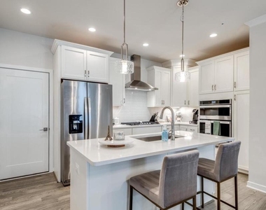 43190 Mongold Square - Photo Thumbnail 4