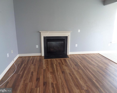 675 Mcleary Square Se - Photo Thumbnail 5