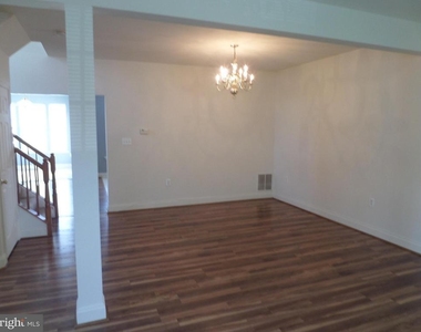 675 Mcleary Square Se - Photo Thumbnail 4