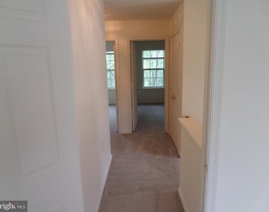 675 Mcleary Square Se - Photo Thumbnail 36