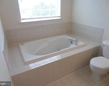 675 Mcleary Square Se - Photo Thumbnail 41