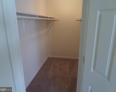 675 Mcleary Square Se - Photo Thumbnail 12