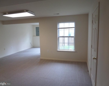 675 Mcleary Square Se - Photo Thumbnail 45