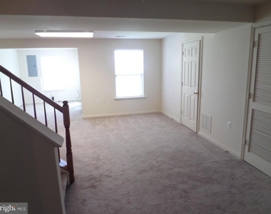 675 Mcleary Square Se - Photo Thumbnail 20