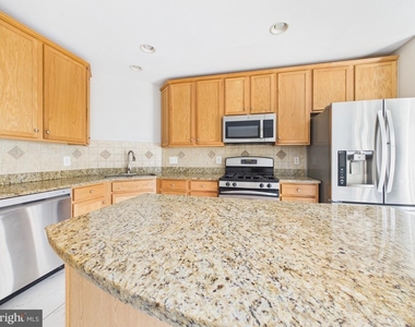 4587 Whittemore Place - Photo Thumbnail 15