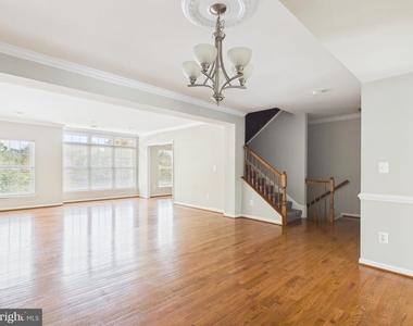 4587 Whittemore Place - Photo Thumbnail 3