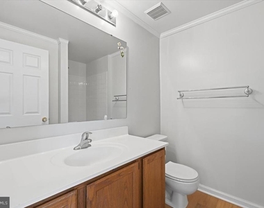 5718 Croatan Court - Photo Thumbnail 28