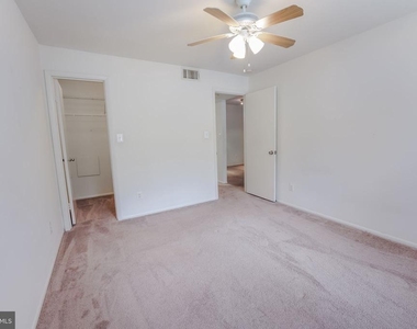 1712 Abercromby Court - Photo Thumbnail 18
