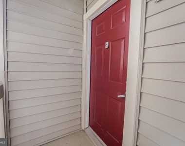 1712 Abercromby Court - Photo Thumbnail 24