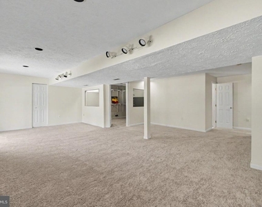 3507 Pecan Place - Photo Thumbnail 55