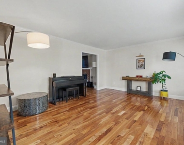 3507 Pecan Place - Photo Thumbnail 8