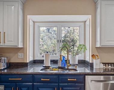 3507 Pecan Place - Photo Thumbnail 15