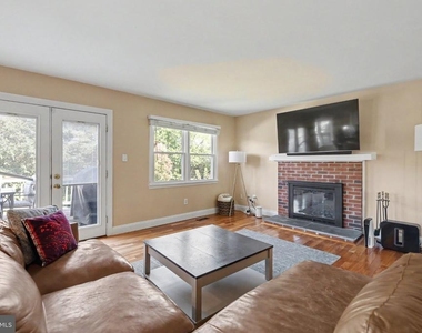 3507 Pecan Place - Photo Thumbnail 23