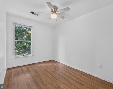 7105 Dijohn Court - Photo Thumbnail 6